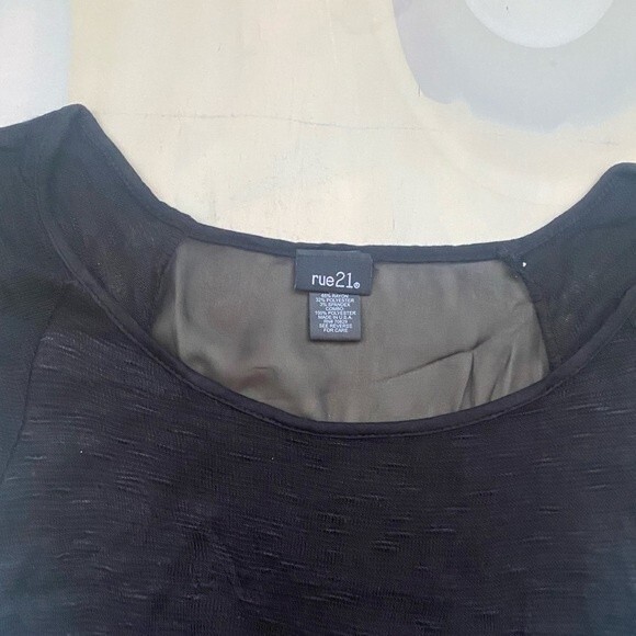 Rue 21 Black Tank top with back mesh see through sz m - Picture 4 of 9